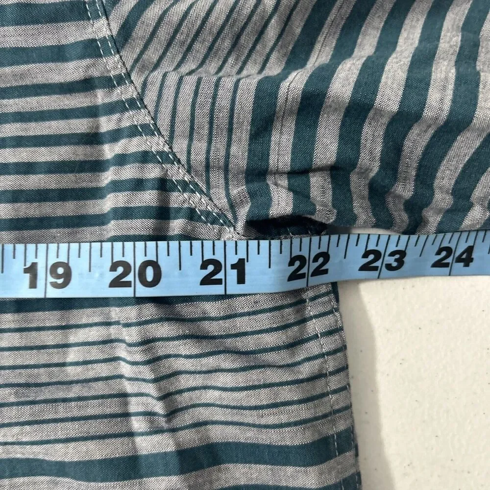 The North Face Shirt Mens Large Stripe‎ Short Sleeve Button Up